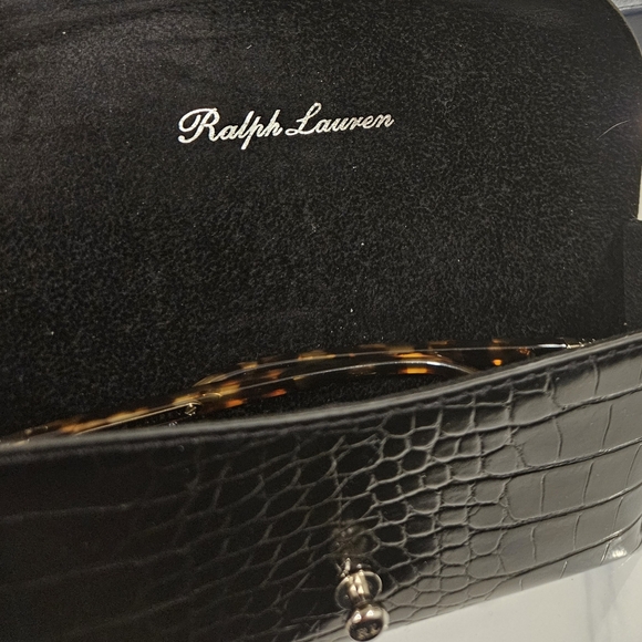 Ralph Lauren Purple Label The Quincy Sunglasses - Picture 5 of 5